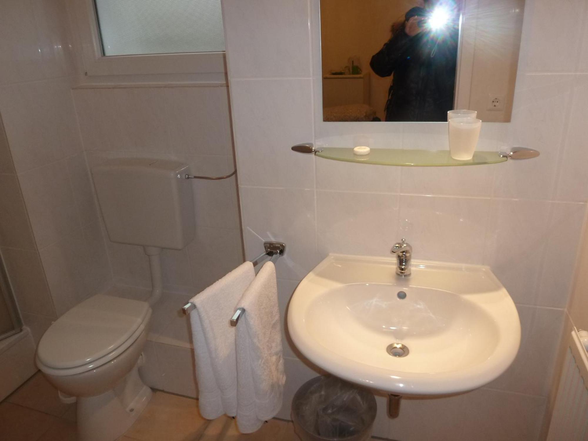 Hotel Relax à Offenbach-sur-le-Main Extérieur photo