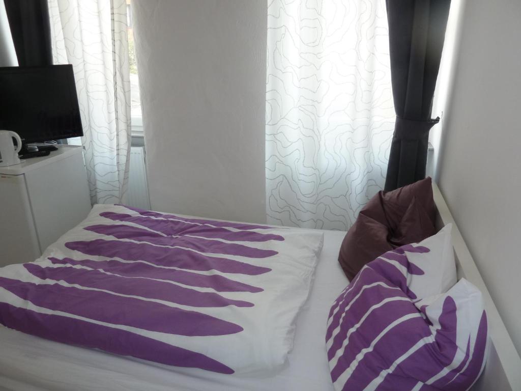 Hotel Relax à Offenbach-sur-le-Main Chambre photo