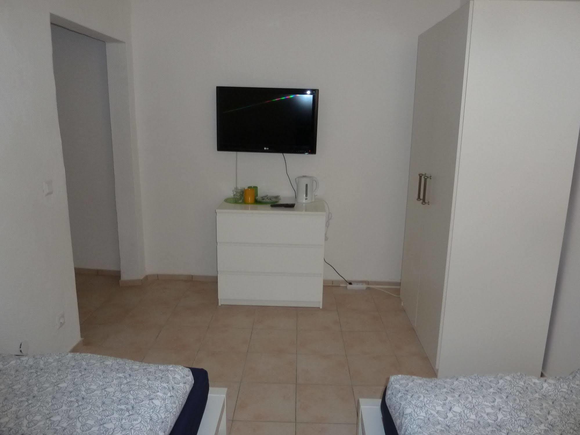 Hotel Relax à Offenbach-sur-le-Main Extérieur photo
