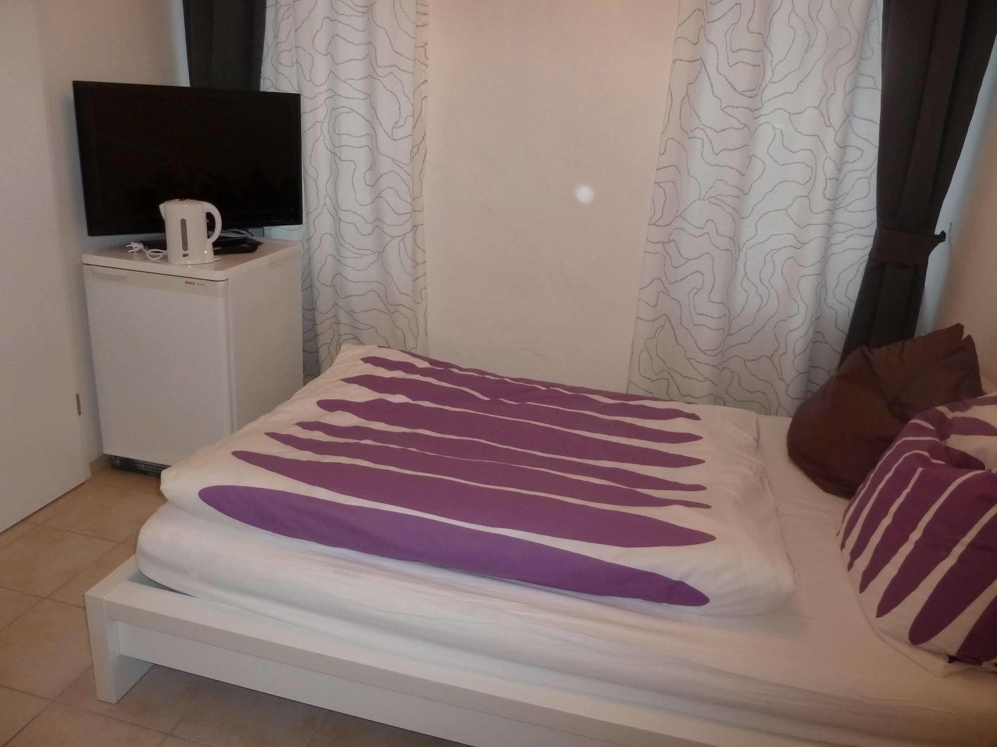 Hotel Relax à Offenbach-sur-le-Main Extérieur photo
